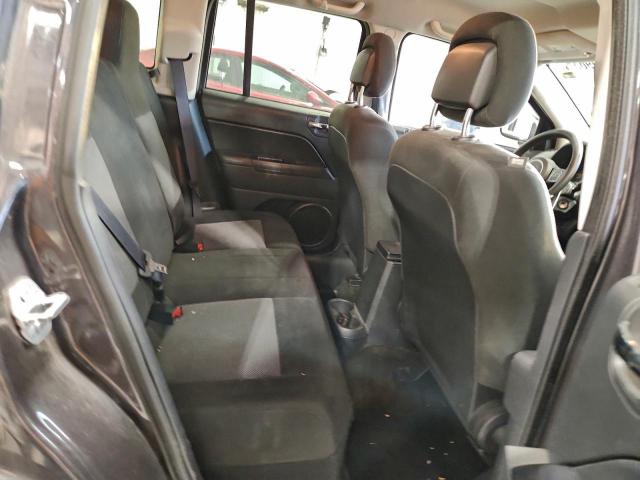 Jeep Compass Sport Image 13