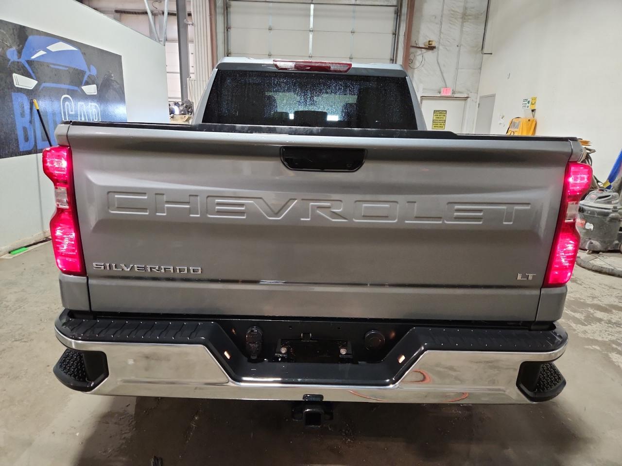 Chevrolet Silverado K1500 Lt Image 7