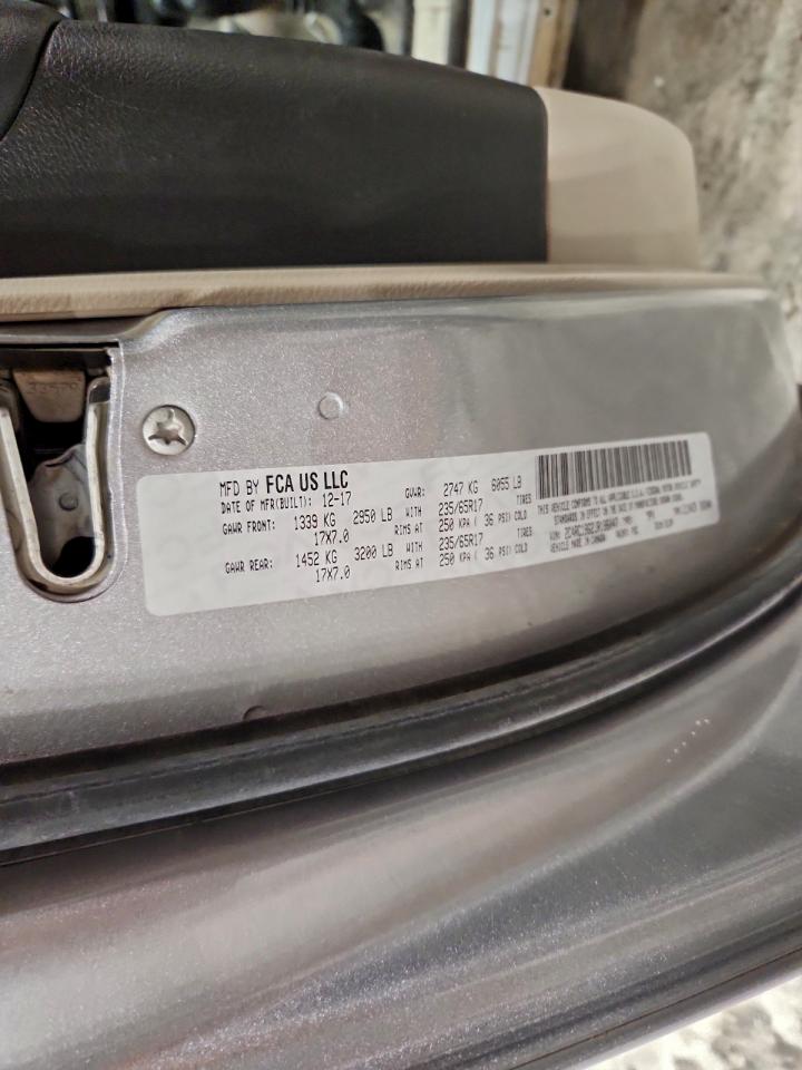 Chrysler Pacifica Touring L Image 11