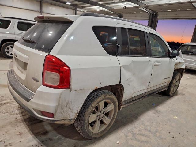 Jeep Compass Sport Image 8