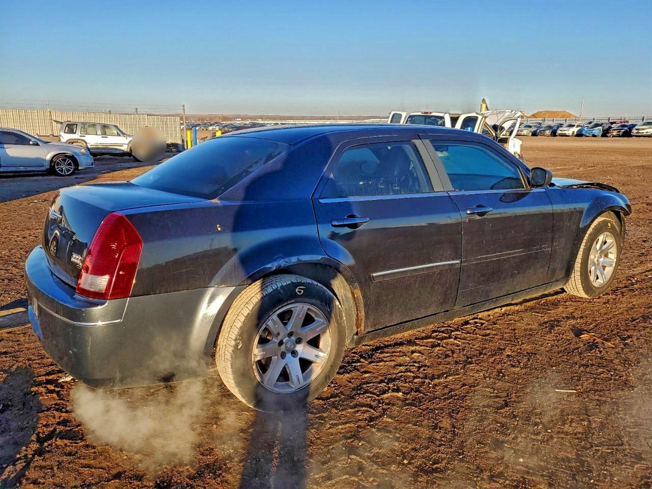 Chrysler 300 Touring Image 7