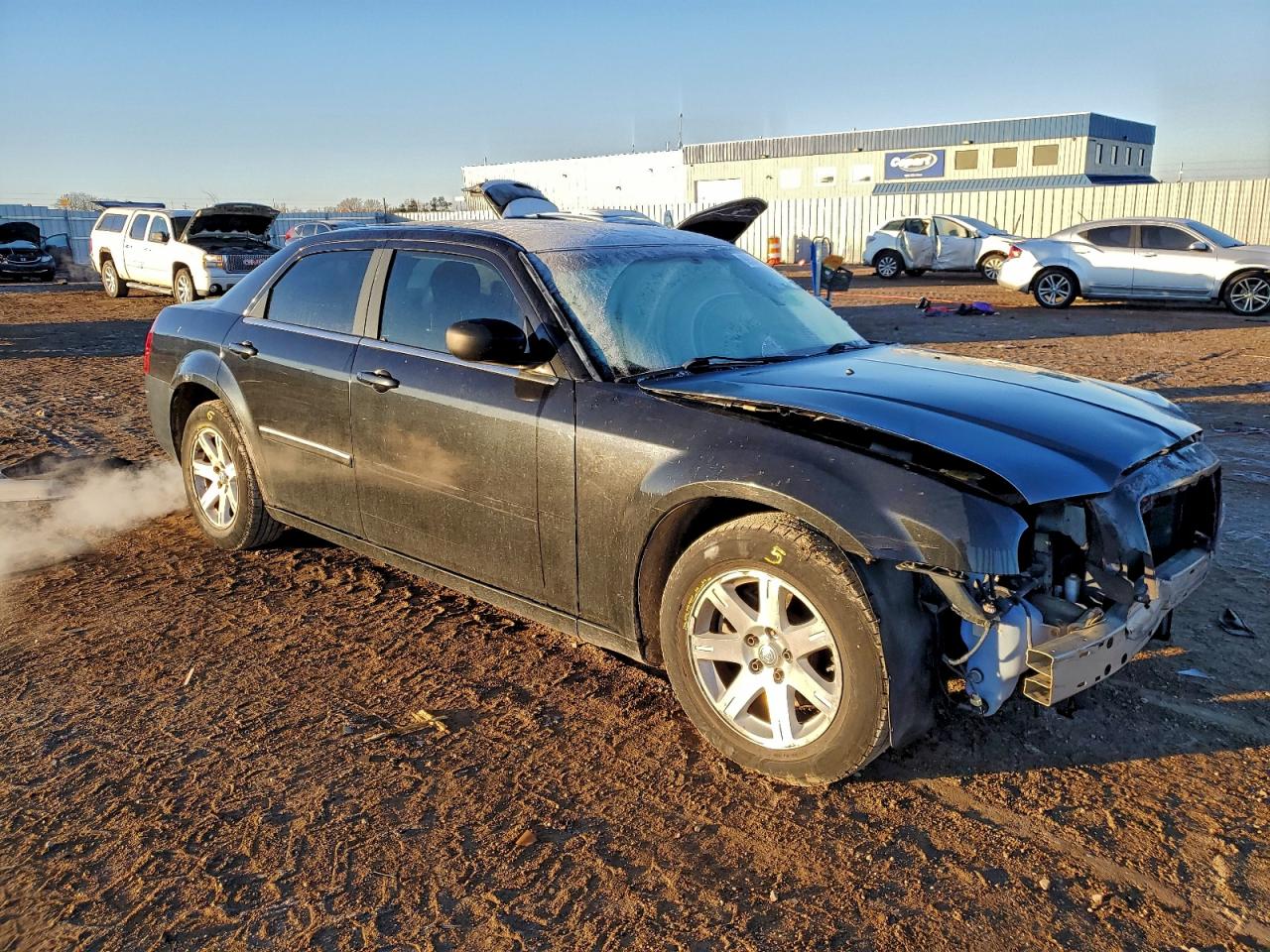 Chrysler 300 Touring Image 2