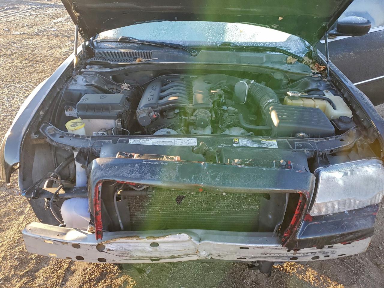 Chrysler 300 Touring Image 11