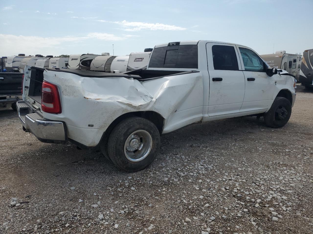 Ram 3500 Tradesman Image 6