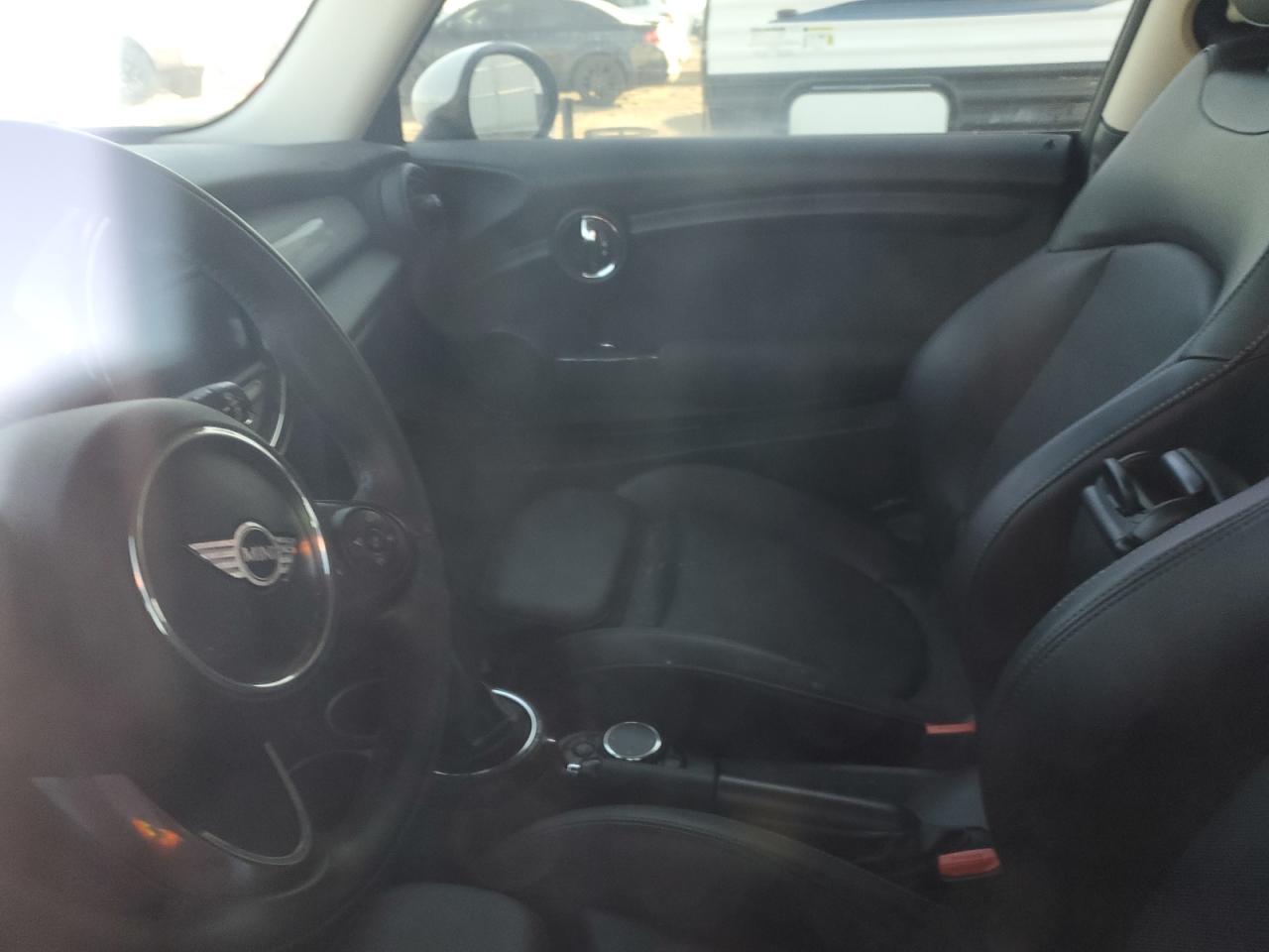 MINI Cooper Image 5