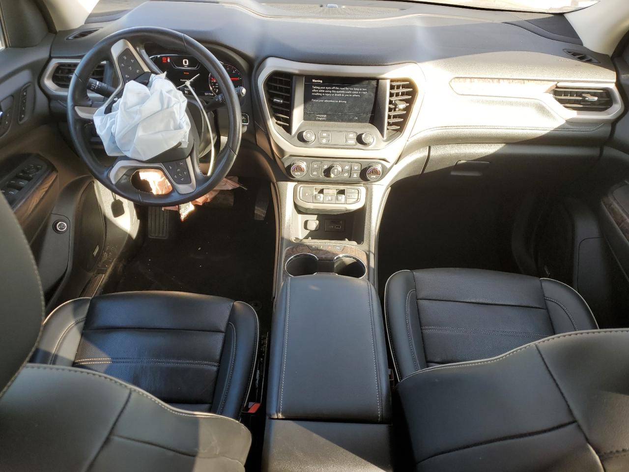 GMC Acadia Denali Image 6