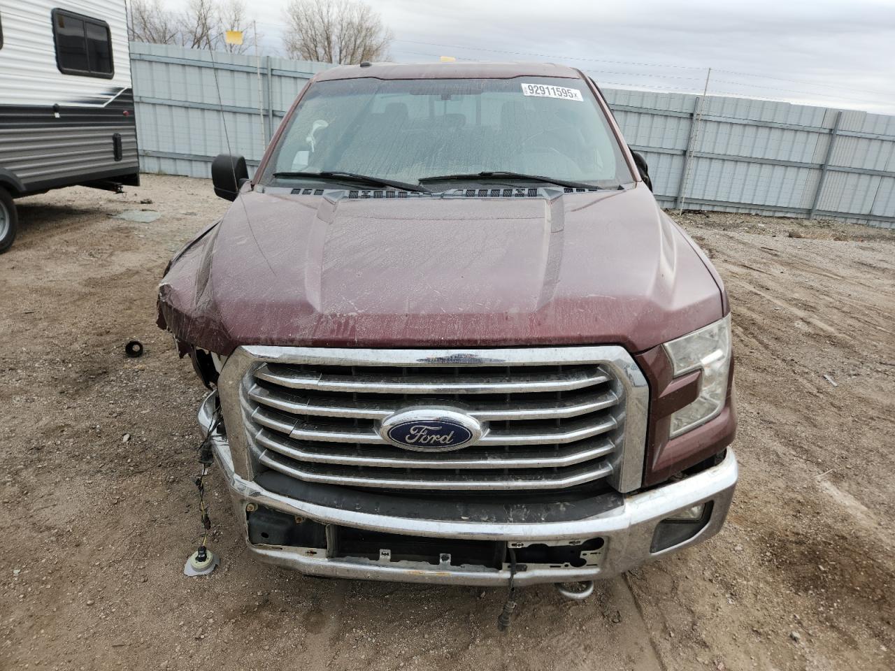 Ford F-150 Supercrew Image 8