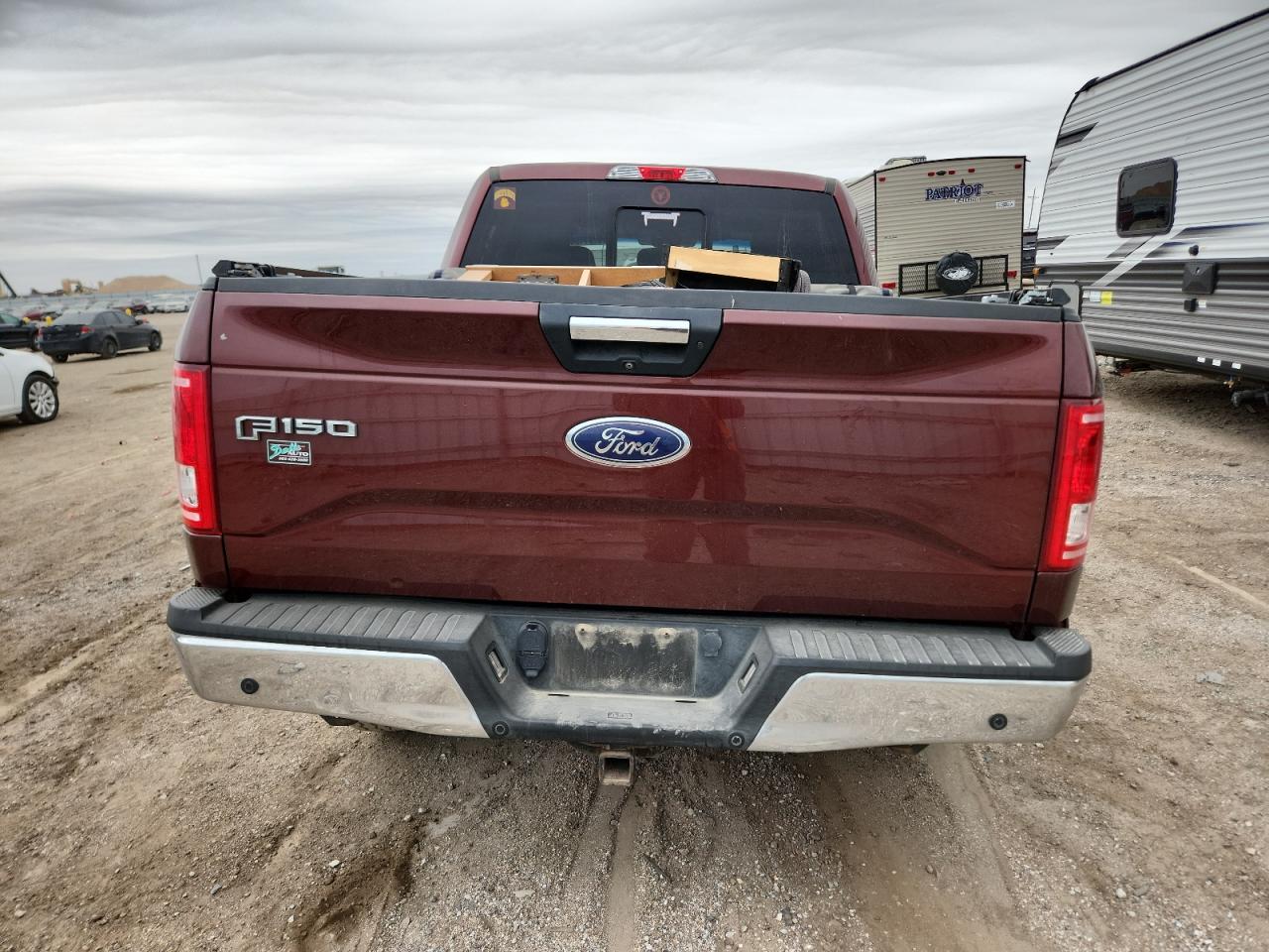 Ford F-150 Supercrew Image 4