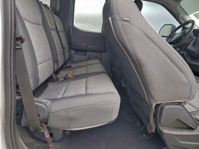 Ford F-350 Super Duty Image 6