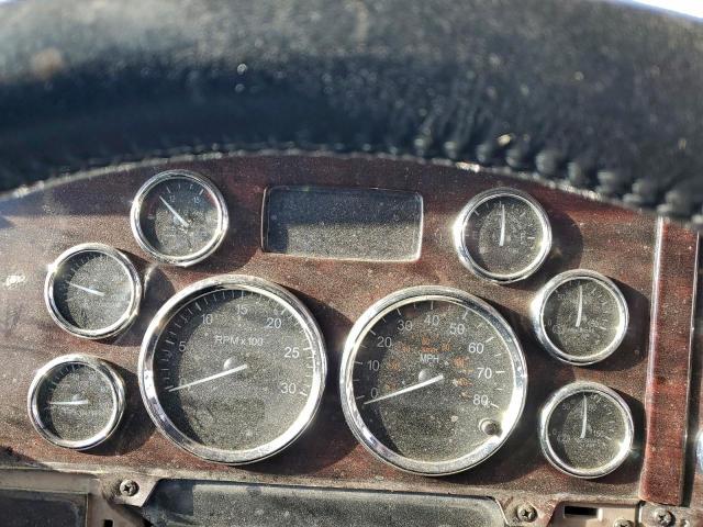 Peterbilt 389 Image 8