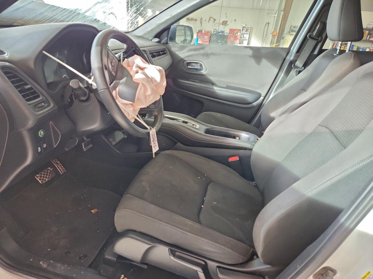 Honda HR-V Sport Image 4