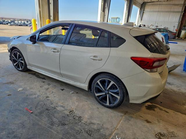 Subaru Impreza Sport Image 2