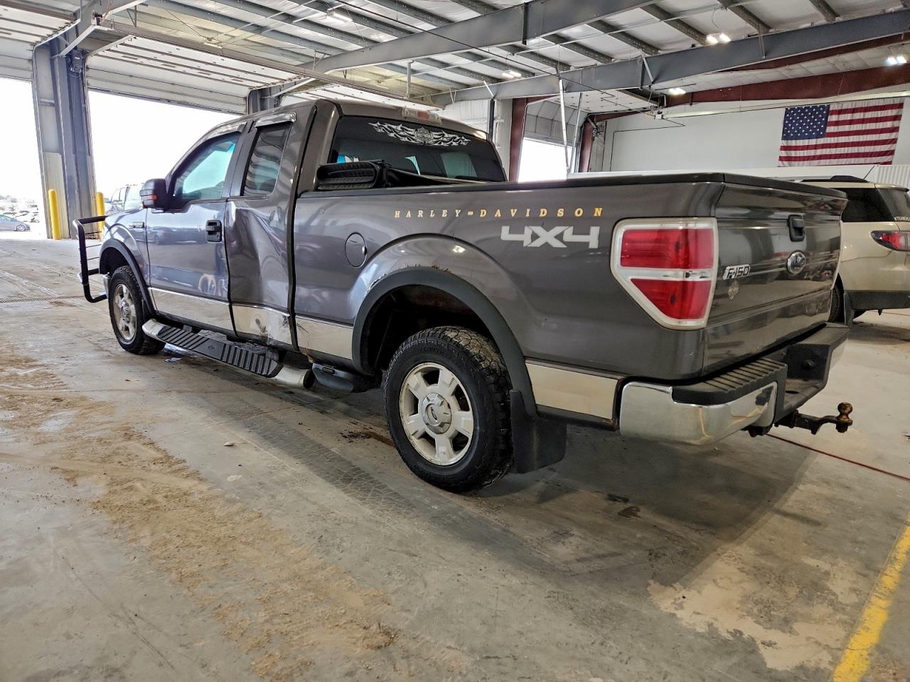 Ford F-150 Super Cab Image 7