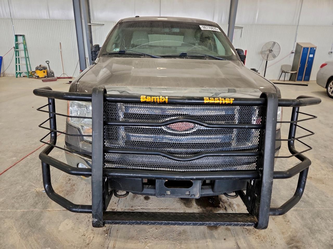 Ford F-150 Super Cab Image 3
