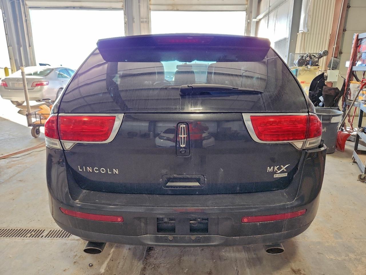 Lincoln MKX Image 4