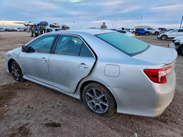 Toyota Camry Base Image 6