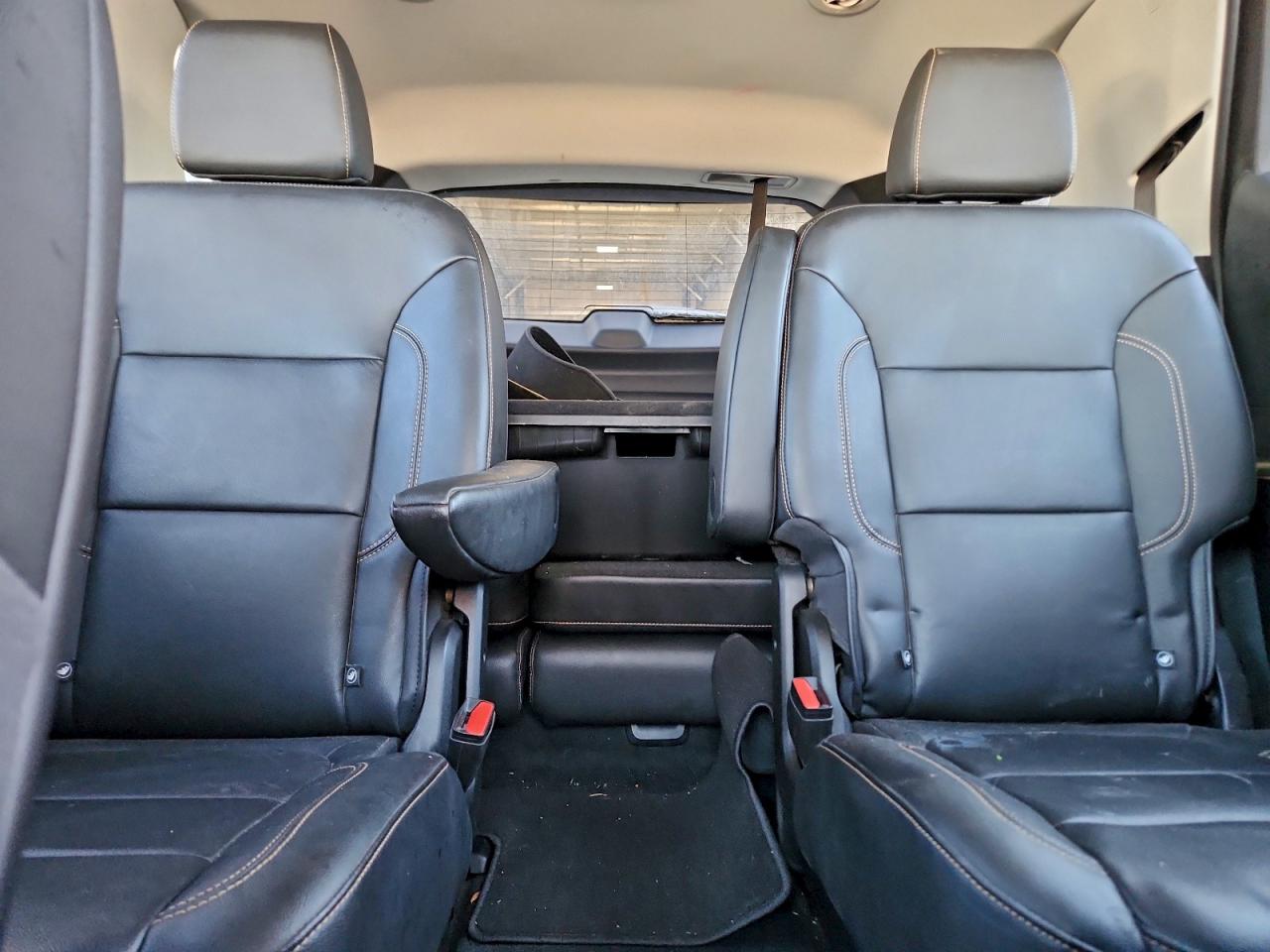 Chevrolet Traverse Rs Image 10