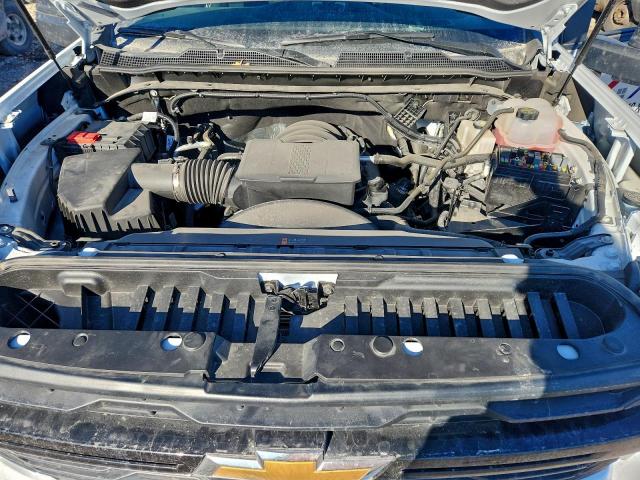 Chevrolet Silverado K2500 Heavy Duty Image 11