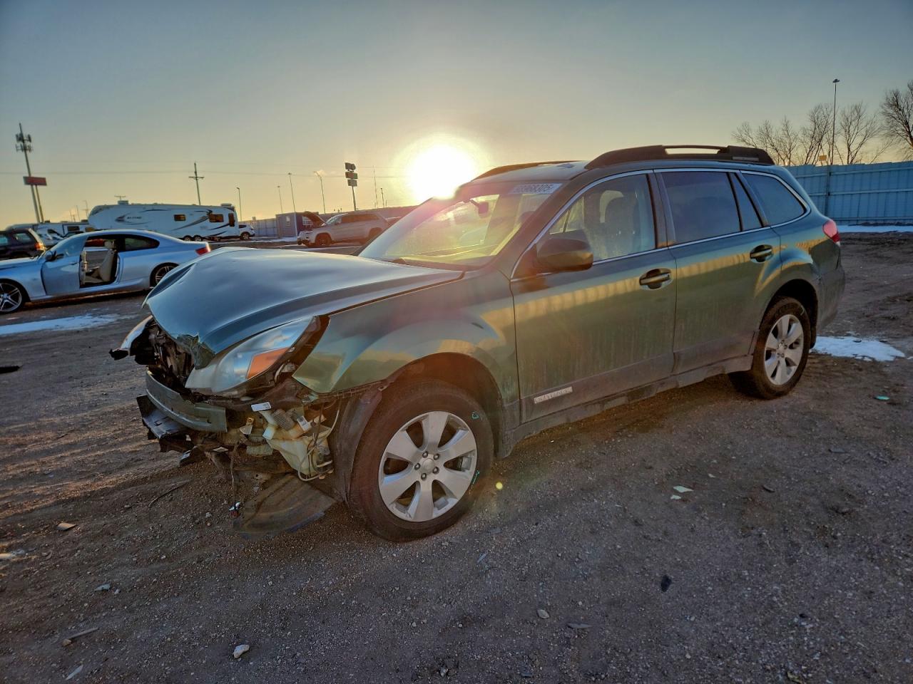Subaru Outback 2.5i Premium Image 1