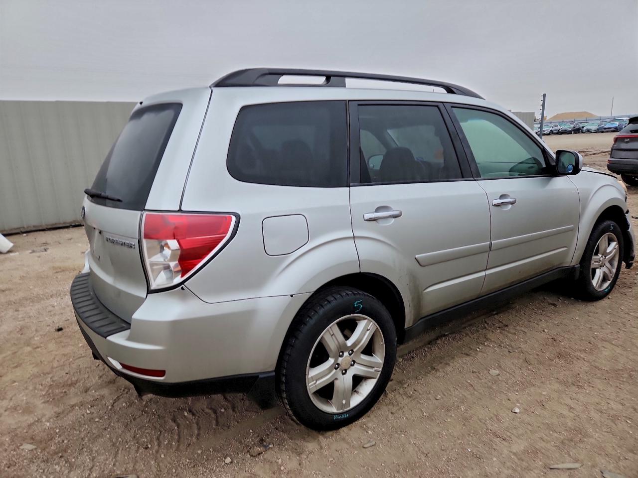 Subaru Forester 2.5x Limited Image 2