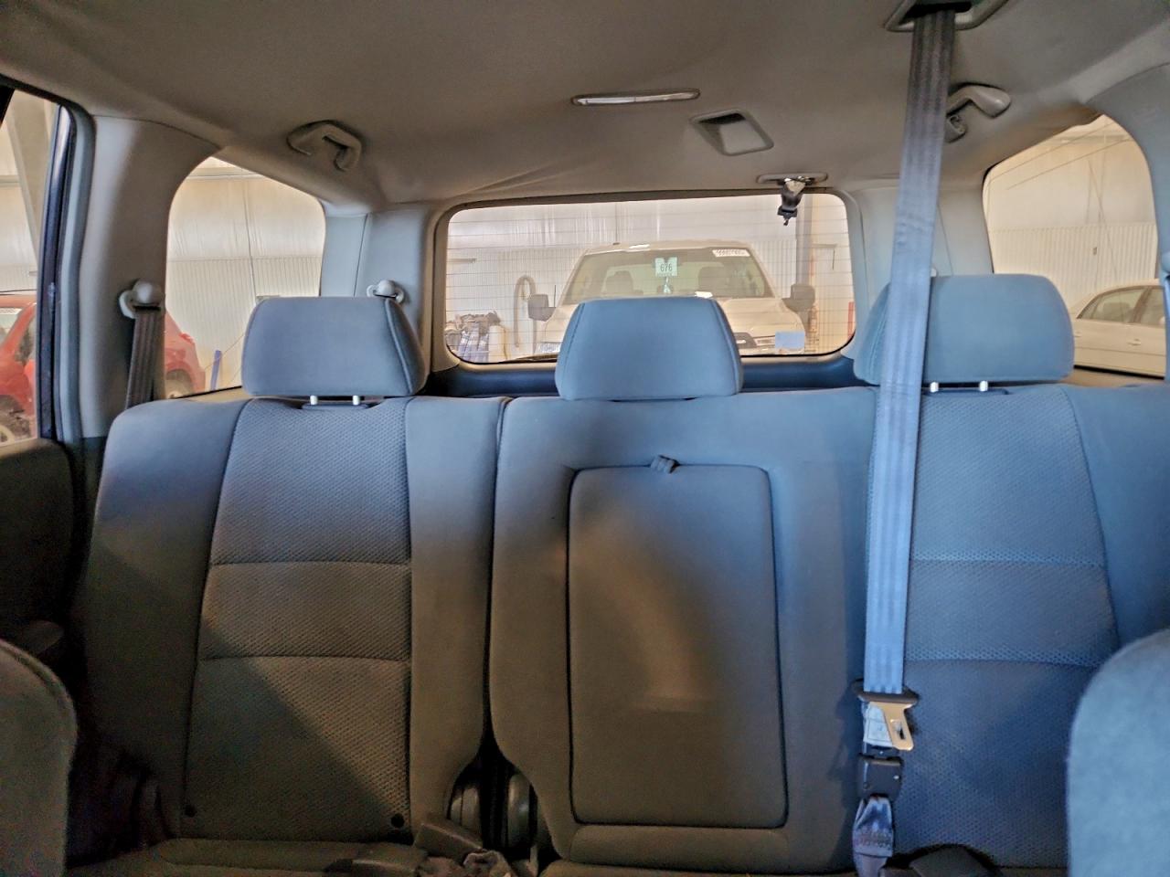 Honda Pilot Ex Image 13