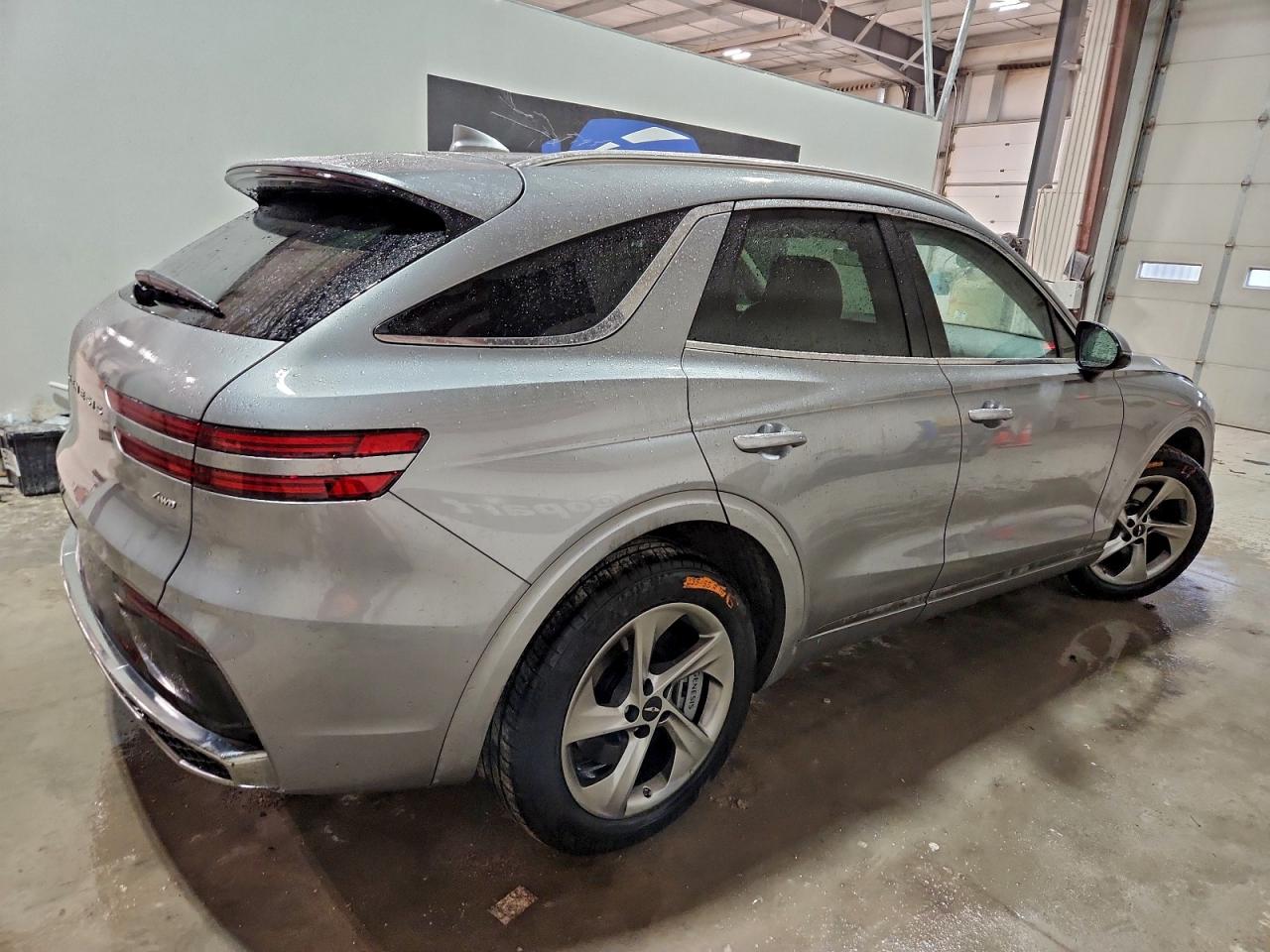 Genesis Gv70 Base Base Image 3