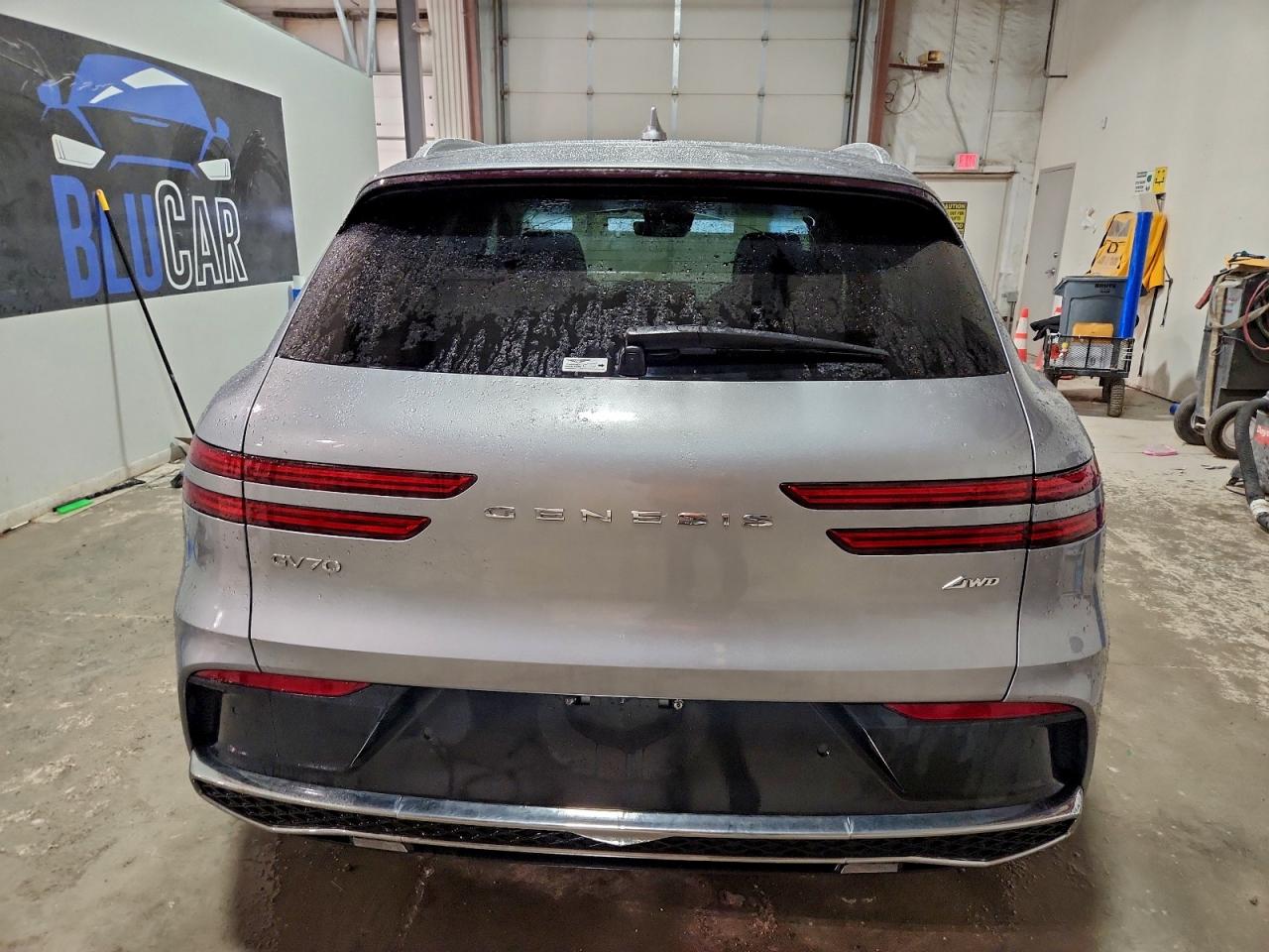 Genesis Gv70 Base Base Image 9