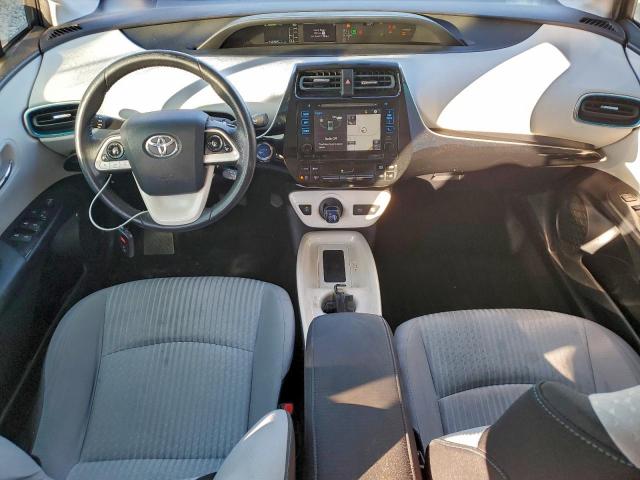 Toyota Prius Image 6