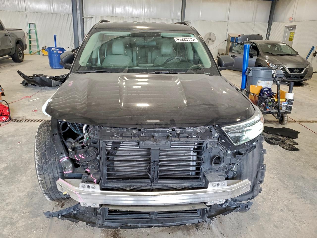 Ford Explorer Xlt Image 5