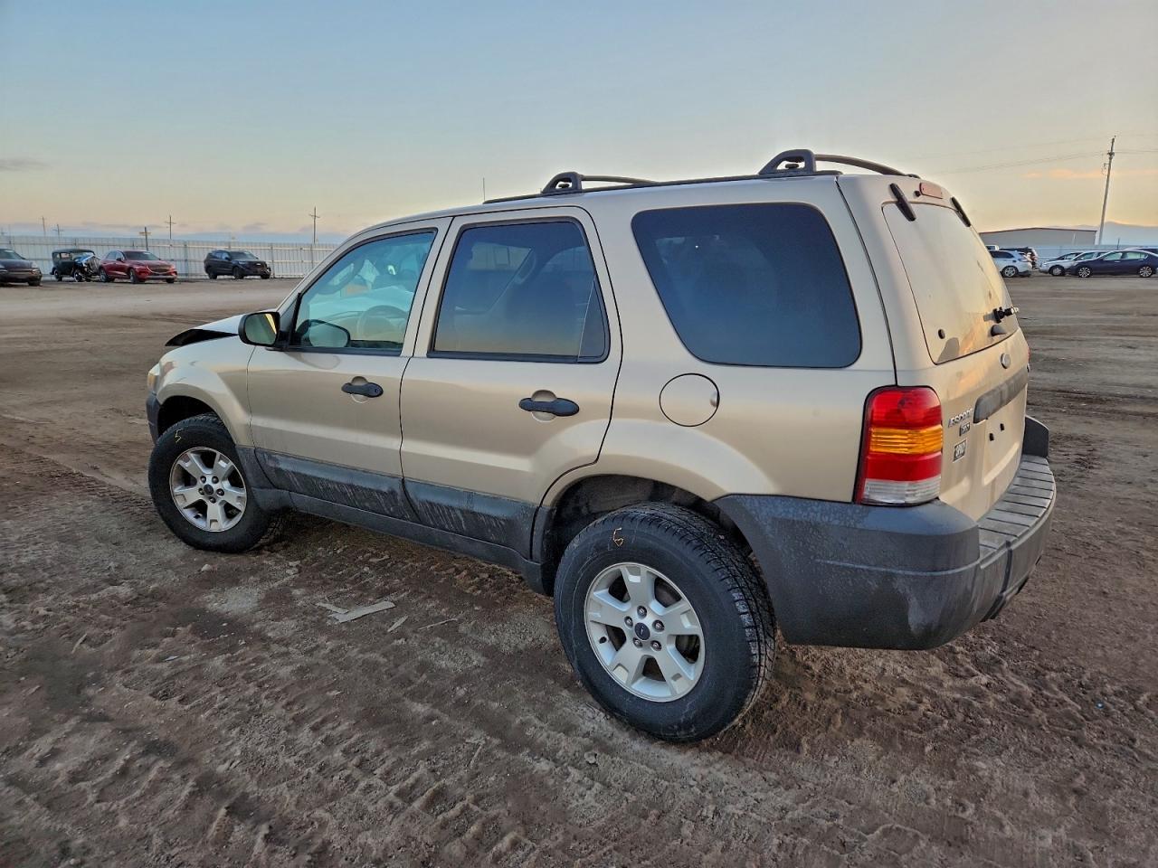 Ford Escape Xlt Image 2