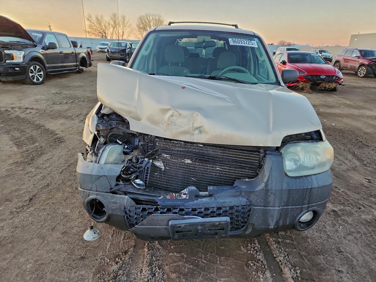 Ford Escape Xlt Image 12