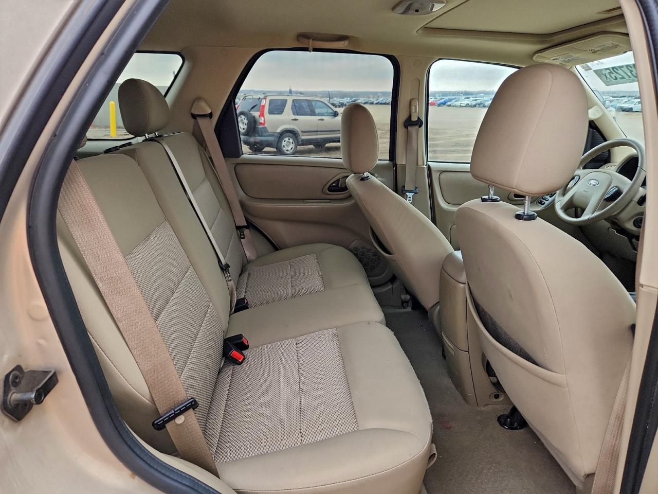 Ford Escape Xlt Image 10