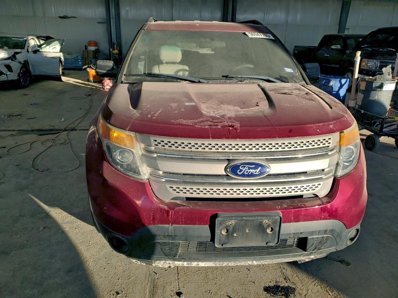 Ford Explorer Image 5