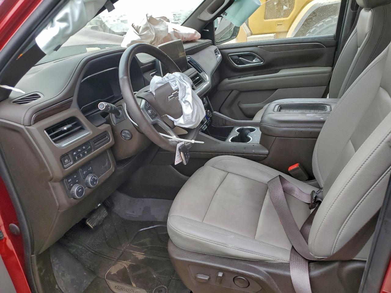 Chevrolet Suburban K1500 Z71 Image 9