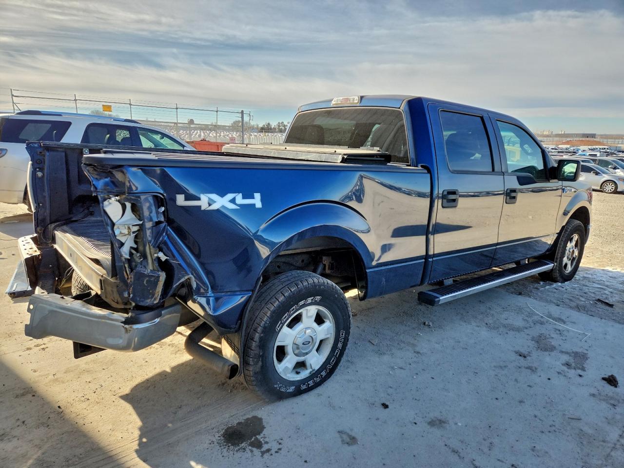 Ford F-150 Supercrew Image 3