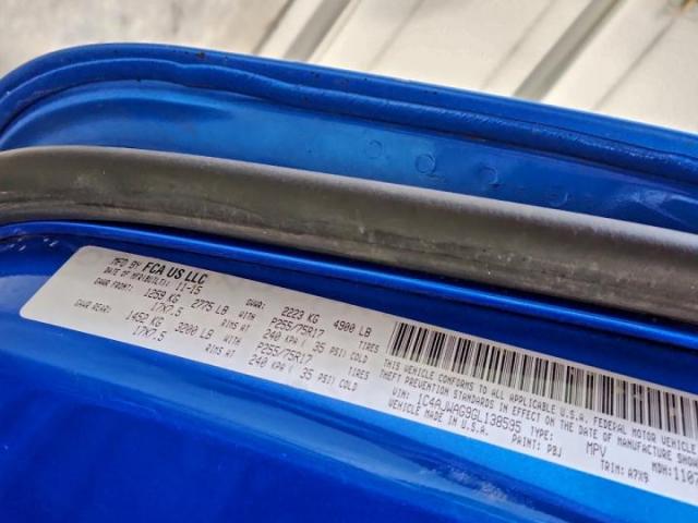 Jeep Wrangler Sport Image 4