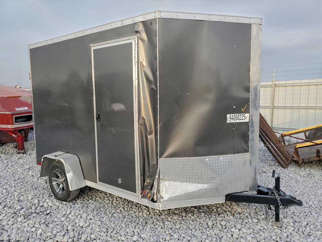 Cross Trailers Other Image 1