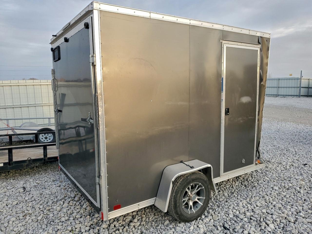 Cross Trailers Other Image 8