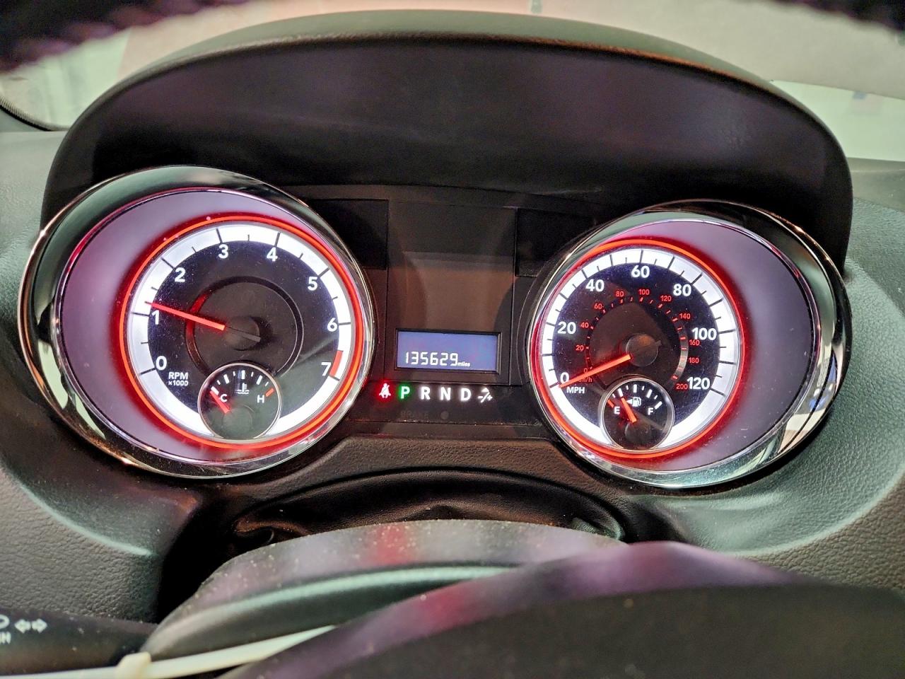 Dodge Caravan Sxt Image 9