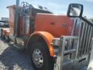 Peterbilt 389 Image 1