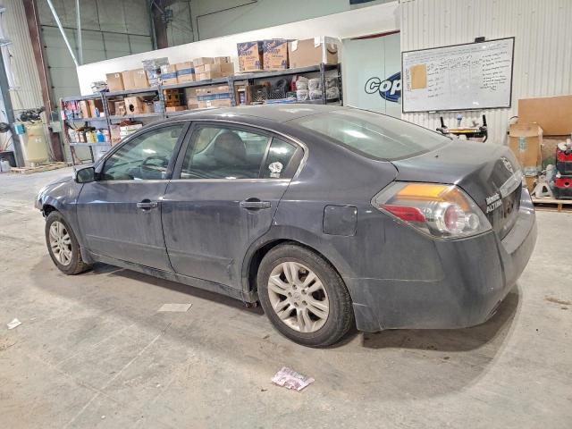 Nissan Altima Base Image 3