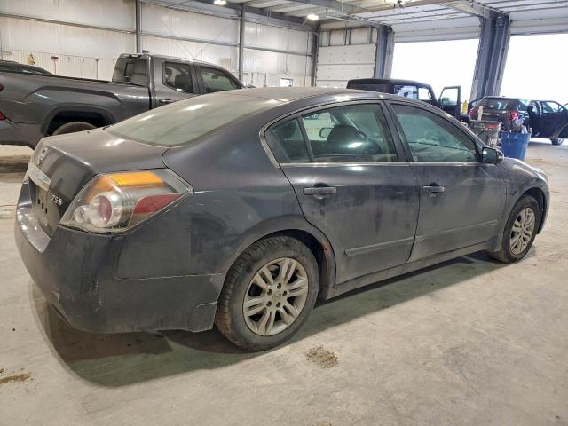 Nissan Altima Base Image 2