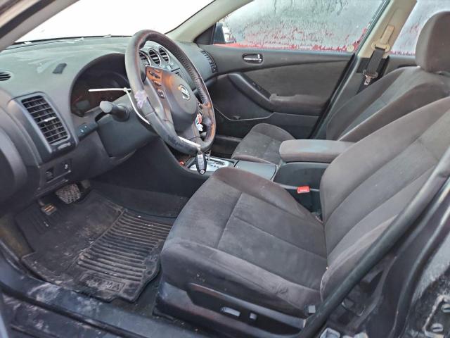 Nissan Altima Base Image 5