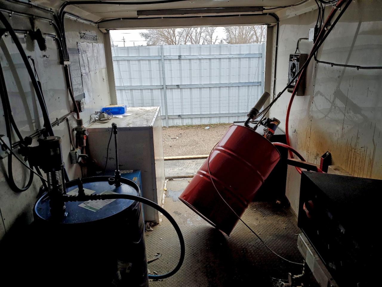 Peach Cargo Other Image 7