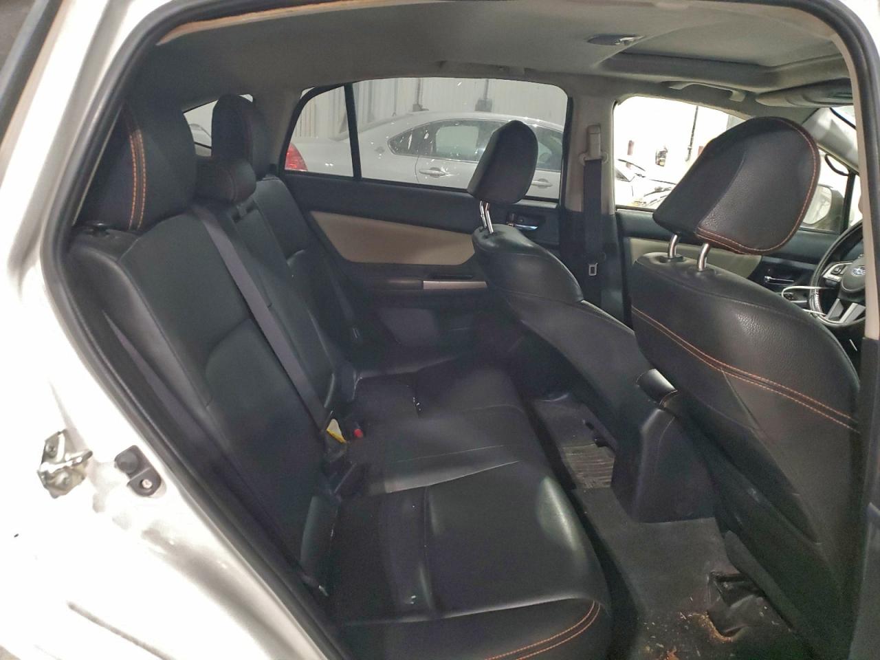 Subaru Crosstrek Limited Image 6