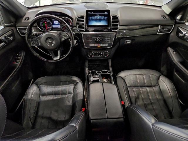 Mercedes-Benz GLE 300d 4matic Image 3