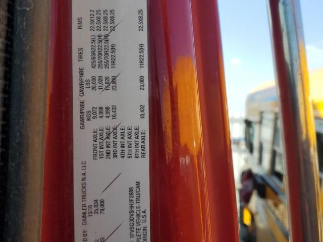 Freightliner 114sd Image 5